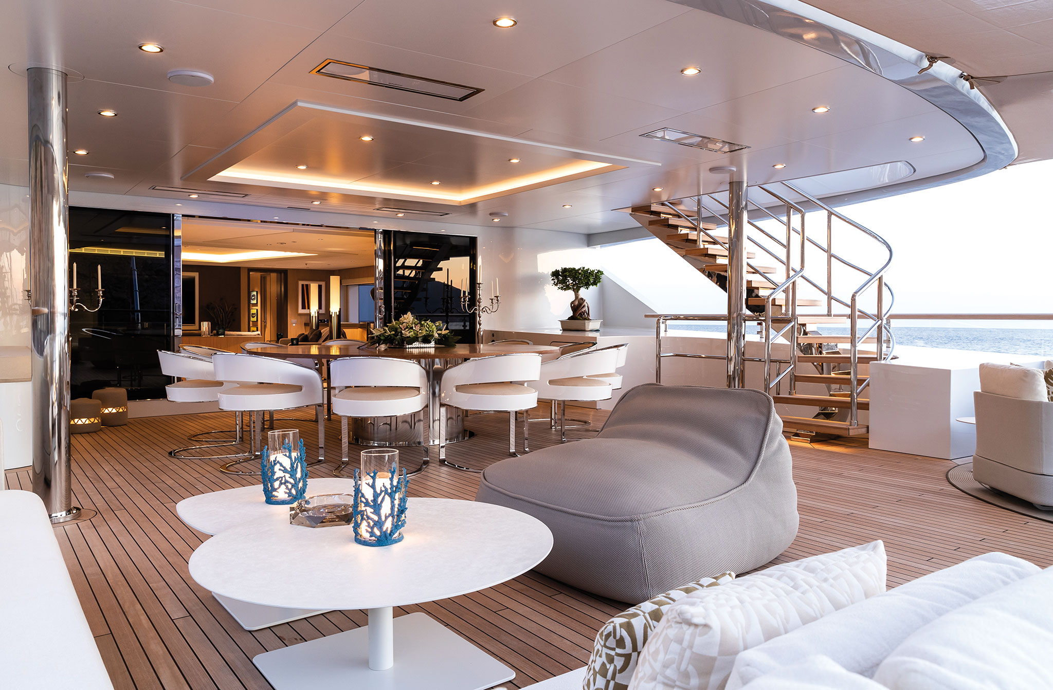 Benetti-FB276-MY-Metis-Interiors-Jeff-Brown-(68)-yachts-france-173
